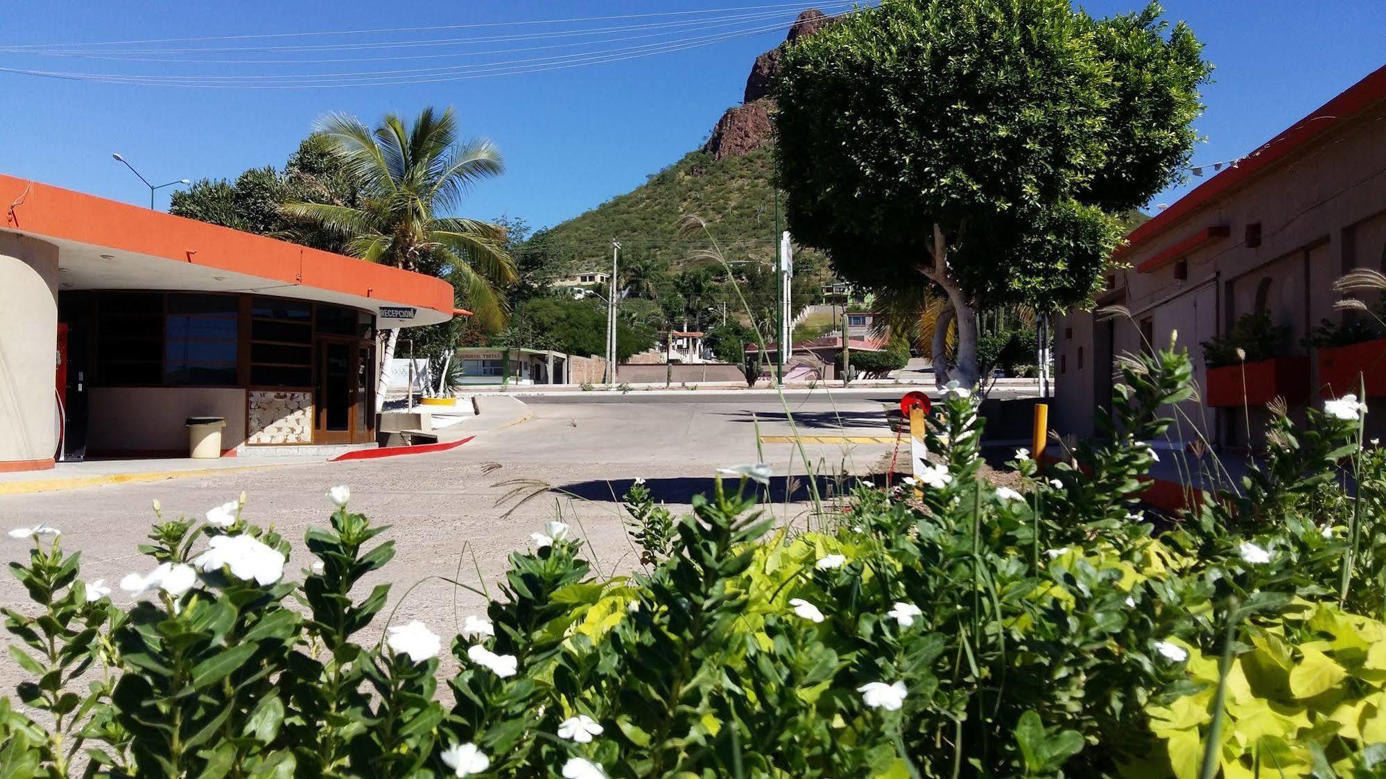 Hotel Malibu Guaymas Exterior photo